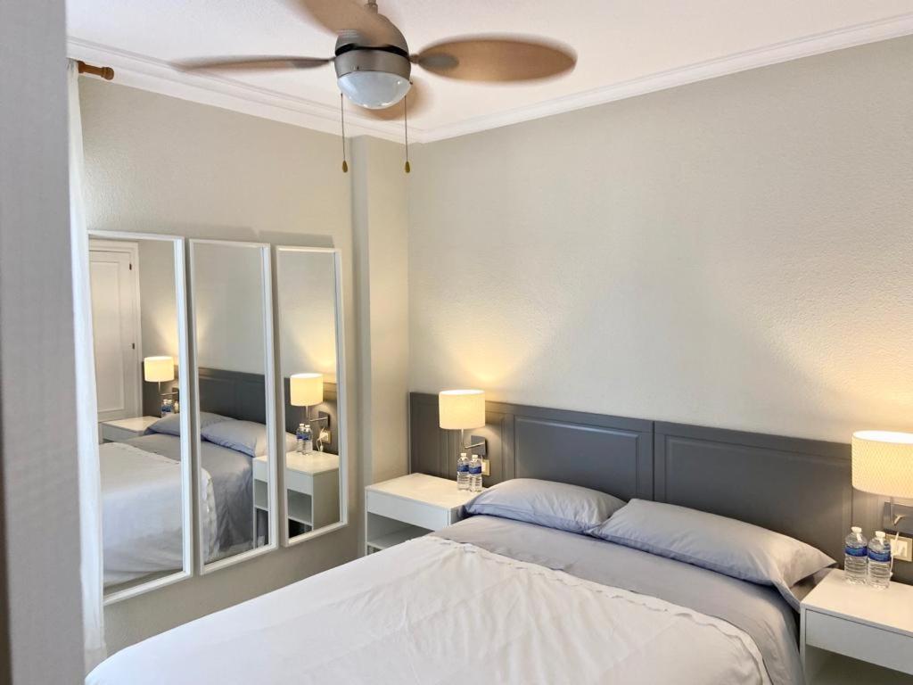 Precioso Apartamento Los Remedios Triana Plaza Espana Y Centro Historico Севилья Экстерьер фото